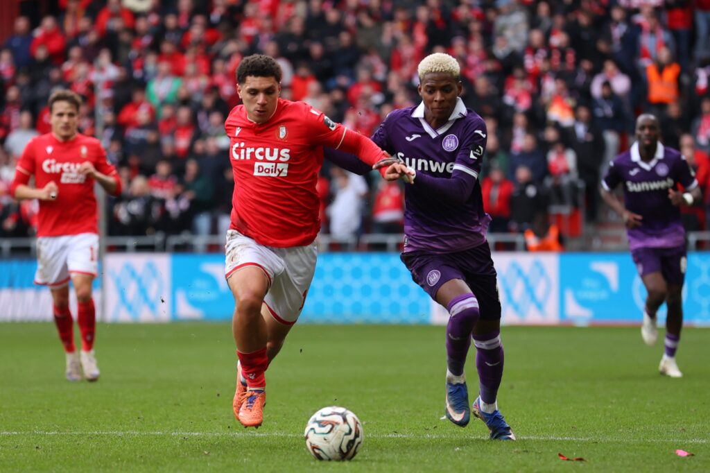 Angulo heeft zijn transfer beet